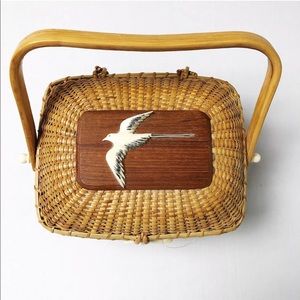 Vintage 1960s Nantucket Style Basket Purse Seagull